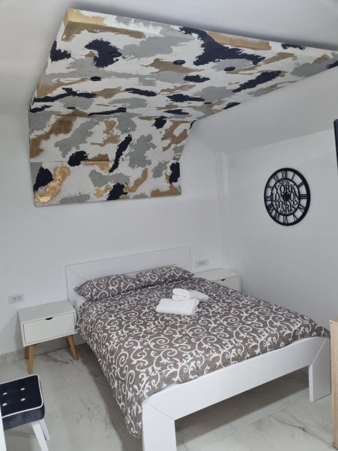 River Side Suites Белград Екстериор снимка