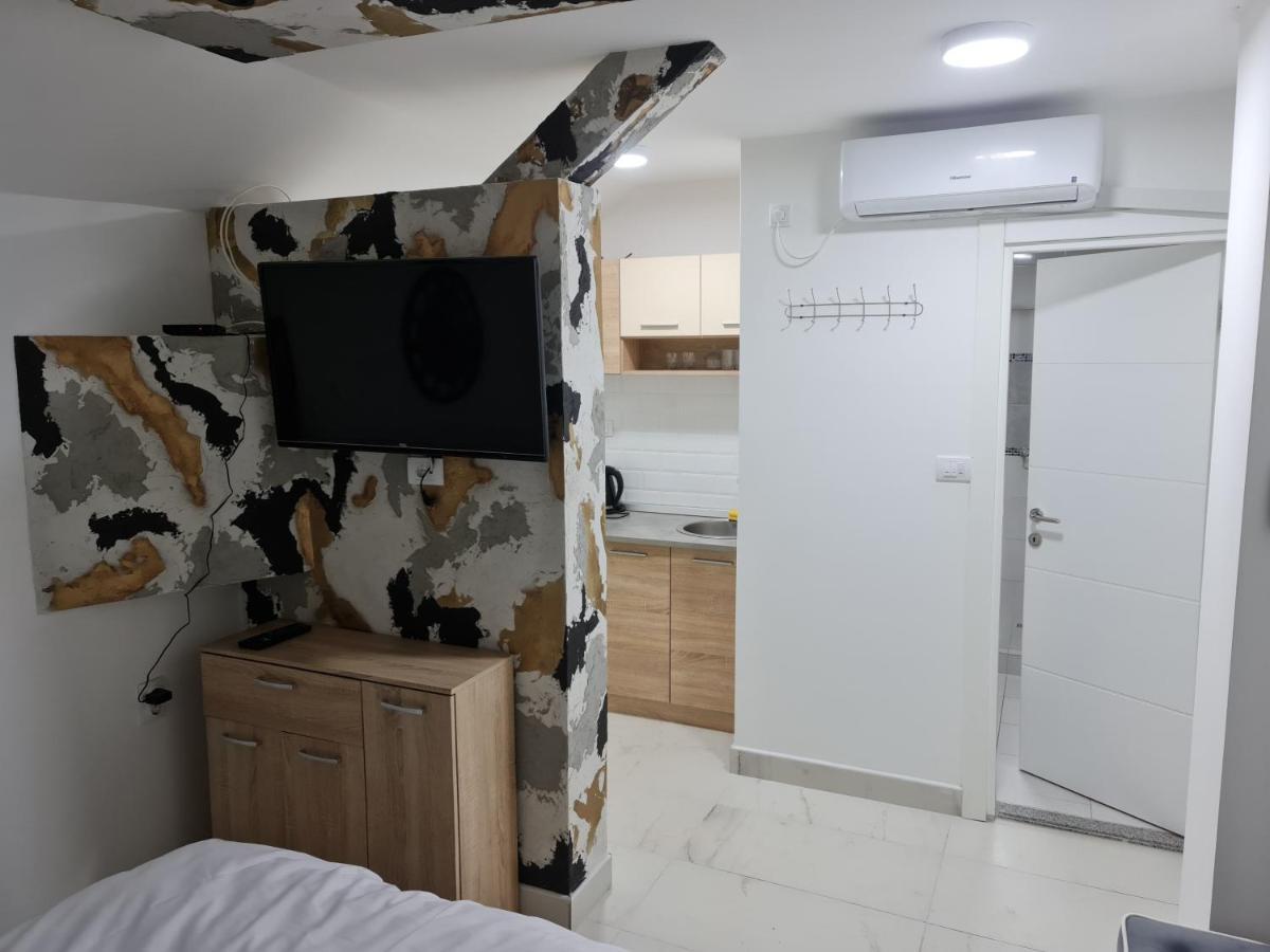 River Side Suites Белград Екстериор снимка